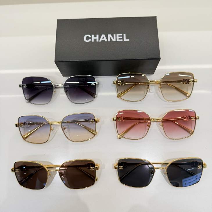 Picture of Chanel Sunglasses _SKUfw80535444fw